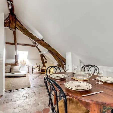 De Charme Sous Les Toits * Paris